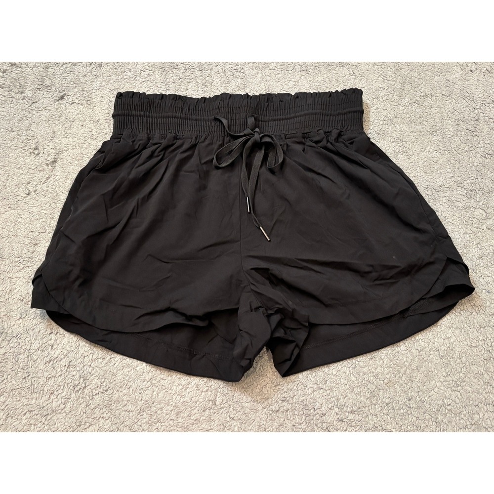Recreation by Thread & Supply Black Smocked High Rise Active Shorts Medium